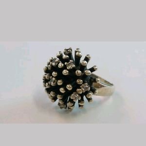 Retired Silpada Starburst ring